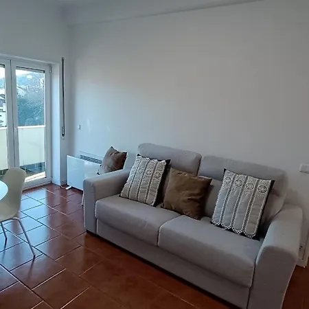 Coimbra's Gray & White Lägenhet *